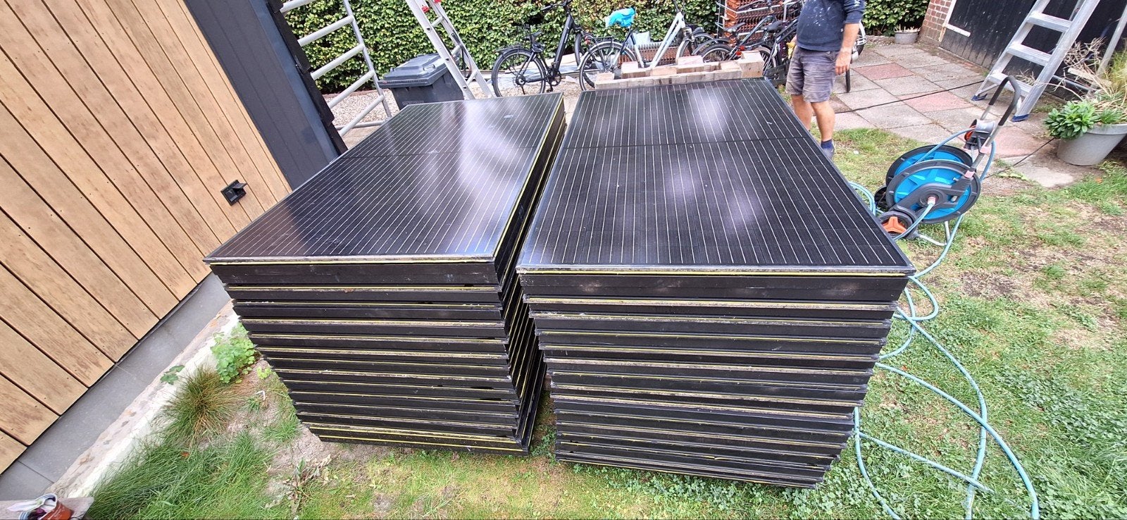 30 Viridian Solar Indak zonnepanelen 335Wp (3 jaar oud), Ophalen, Gebruikt, Paneel, 200 wattpiek of meer
