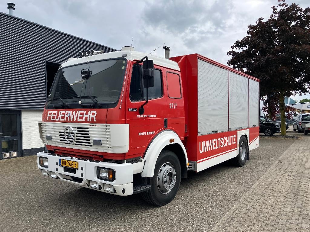 Mercedes-Benz SK 1827 in uitstekende toestand, Auto's, Vrachtwagens, Mercedes-Benz, Diesel, Particulier, Te koop