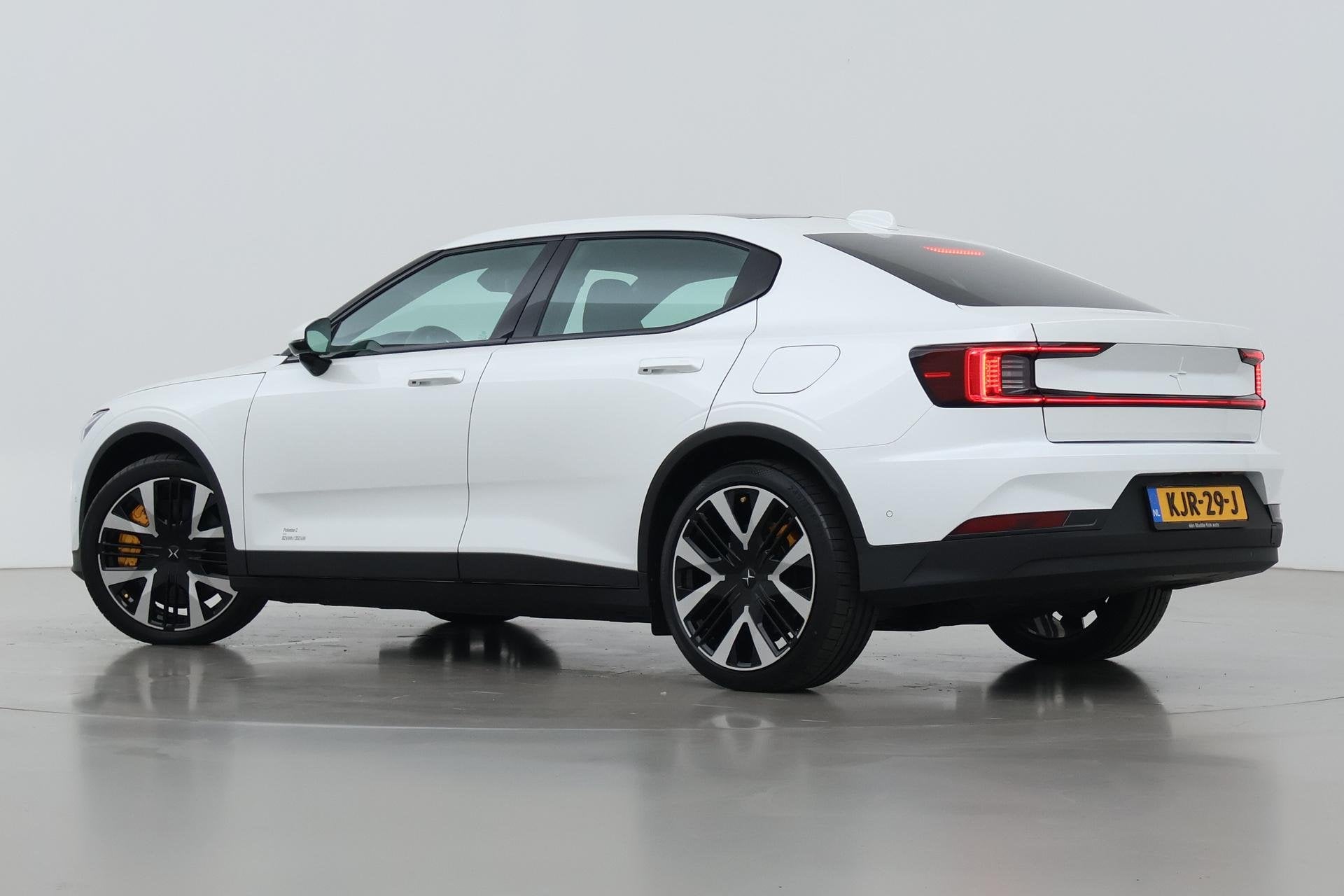 Polestar 2 Long Range Dual Motor Performance 82 kWh | Plus |, Auto's, Automaat, Polestar 2, Stof, Gebruikt
