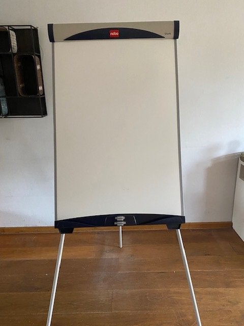 Flipover Nobo Shark, Ophalen, Zo goed als nieuw, Whiteboard