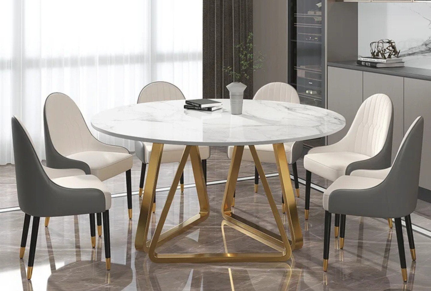 Moderne ronde eettafel met marmerlook en gouden onderstel, Huis en Inrichting, Tafels | Eettafels, Ophalen, Overige materialen