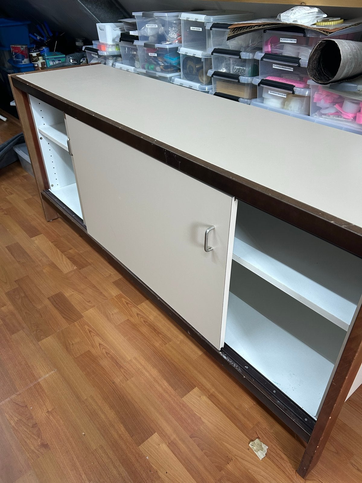 GRATIS Vintage schoolkast met schuifdeuren en planken, Ophalen, Gebruikt, 200 cm of meer, 25 tot 50 cm