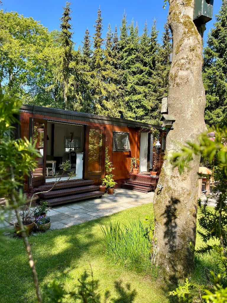 Instapklaar chalet met prachtige tuin aan het bos in Eerbeek, Gelderland, Verkoop zonder makelaar, Chalet, 35 m²