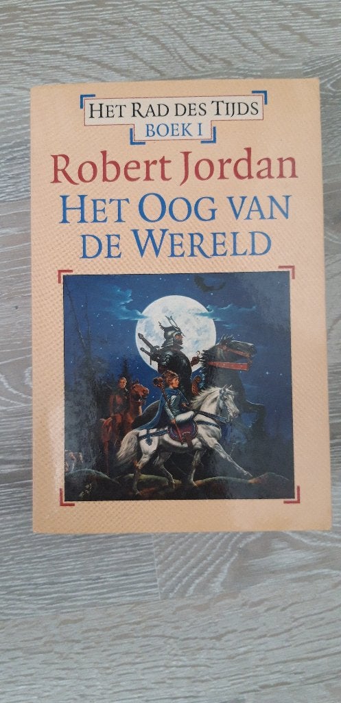 Fantasy - Robert Jordan (Rad des Tijds), Boeken, Ophalen of Verzenden, Gelezen, Robert Jordan