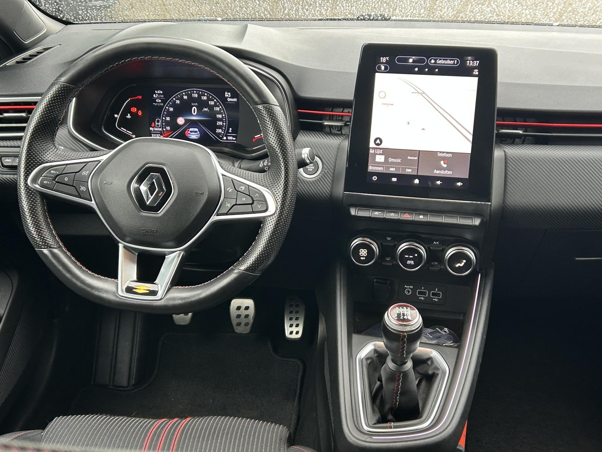 Renault Clio 1.0 TCe R.S. Line | Navigatie | Camera | Climat, Gebruikt, Met garantie (alle), Leder en Stof, 49 €/maand
