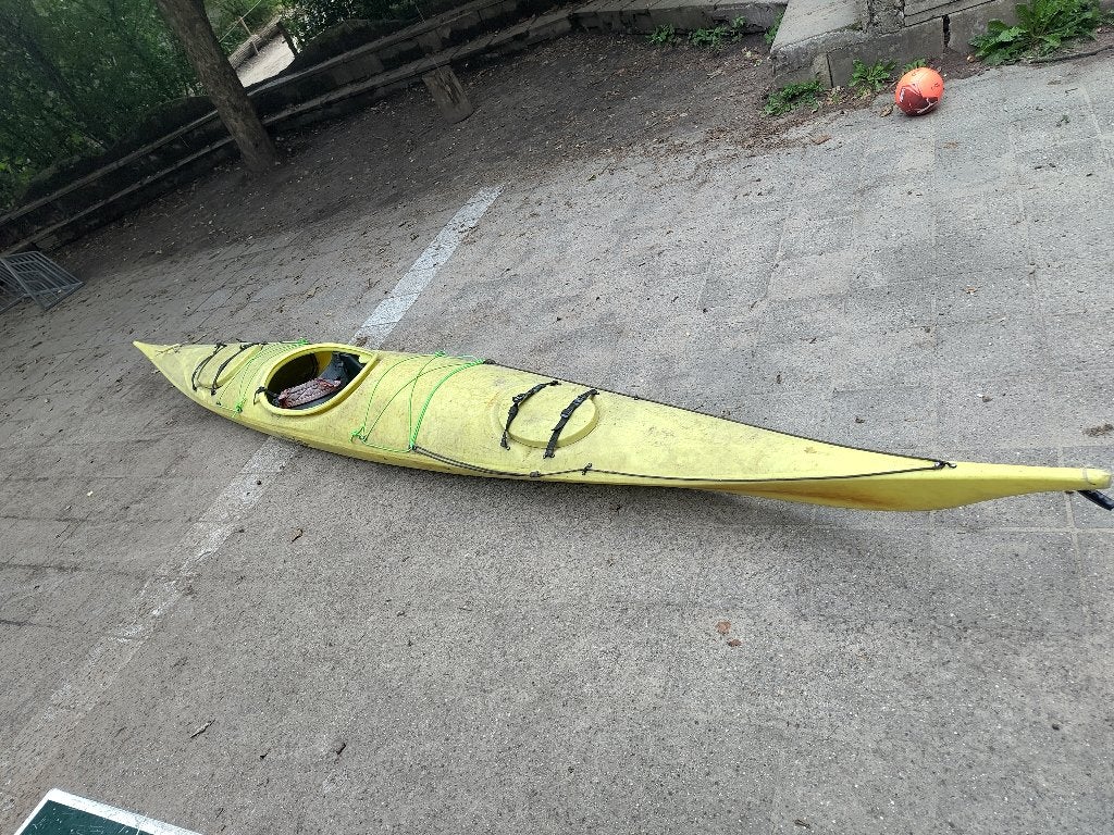 Kano en surfplanken, gratis af te halen, Watersport en Boten, Ophalen, Gebruikt, Eén persoon, Met peddels