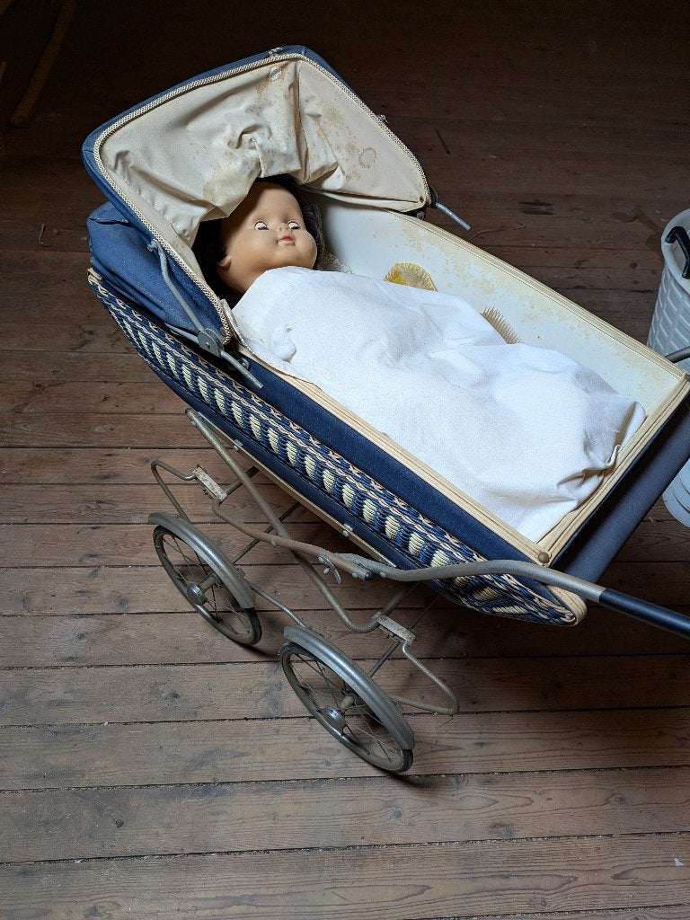 Antieke poppenwagen, Antiek en Kunst, Ophalen