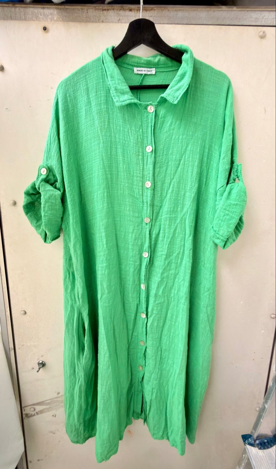 M-Made in Italy Lichtgroene Doorknoop Blouse Jurk, Maat 38/40 (M), Ophalen of Verzenden, Zo goed als nieuw, Onder de knie