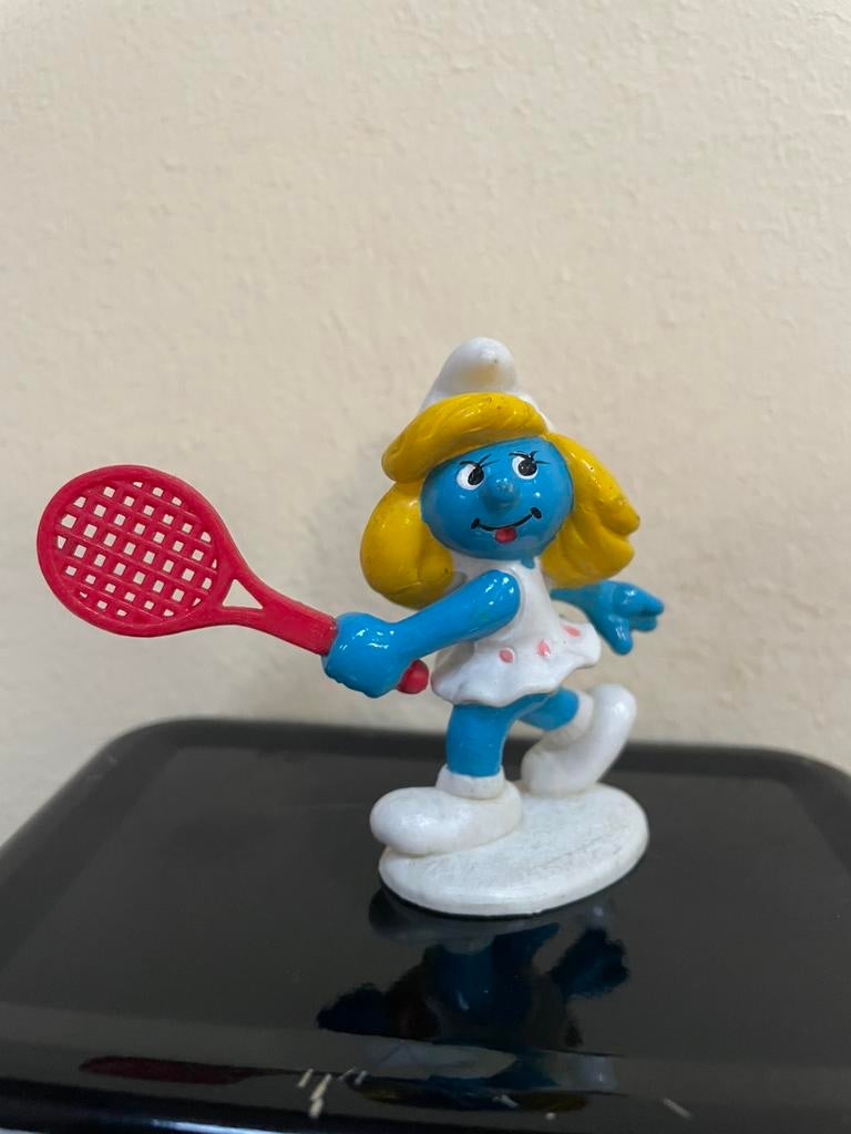 Tennis smurf smurfin, Verzamelen, Smurfen, Ophalen of Verzenden, Zo goed als nieuw