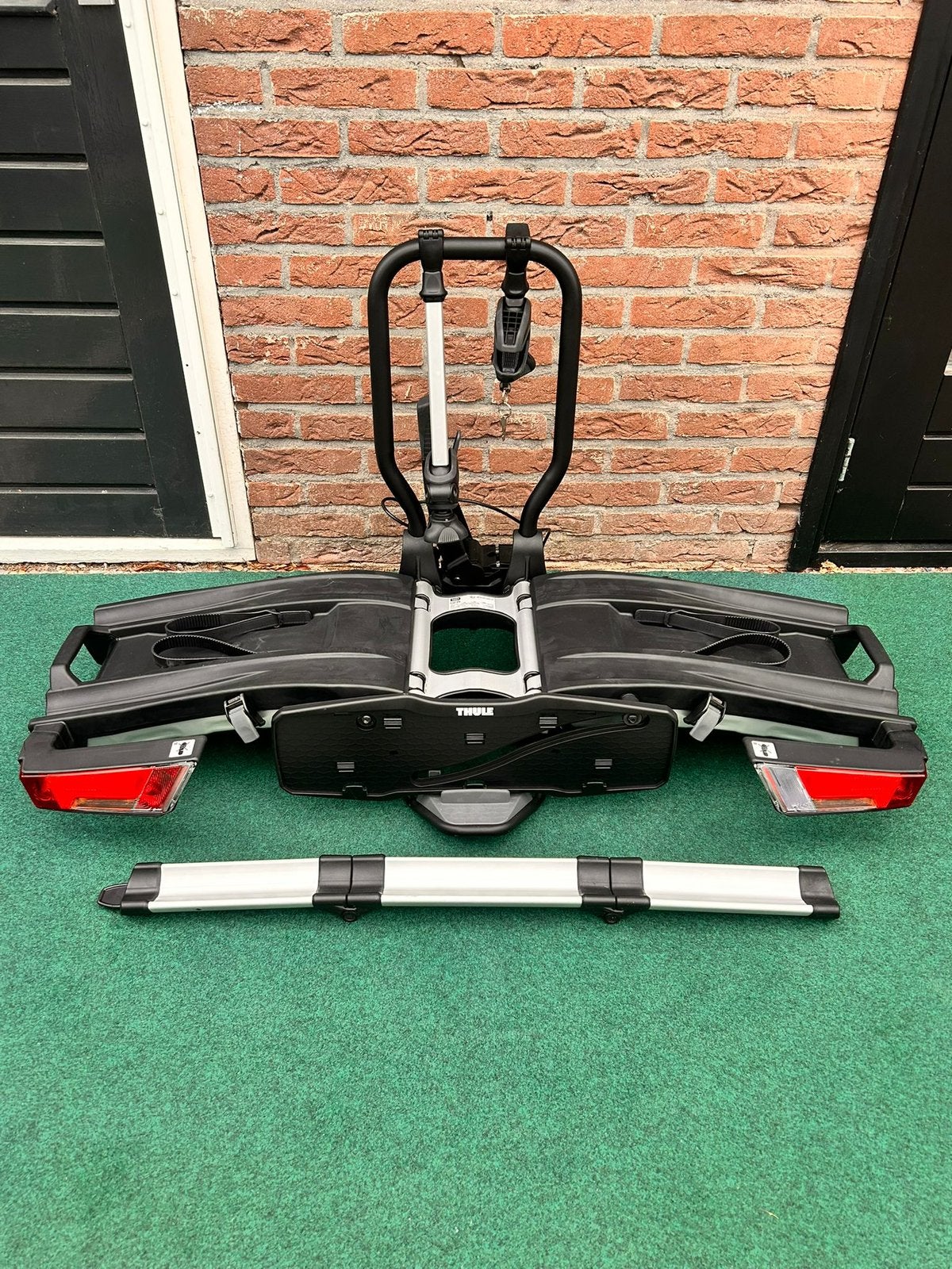 Thule Easyfold XT 933, kantelbaar, oprijgoot, ZGAN!!!, Ophalen, Elektrische fiets, Zo goed als nieuw, 2 fietsen