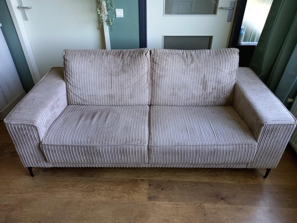 Comfortabele 2-zitsbank in ribstof, Ophalen, Gebruikt, 150 tot 200 cm, Tweepersoons