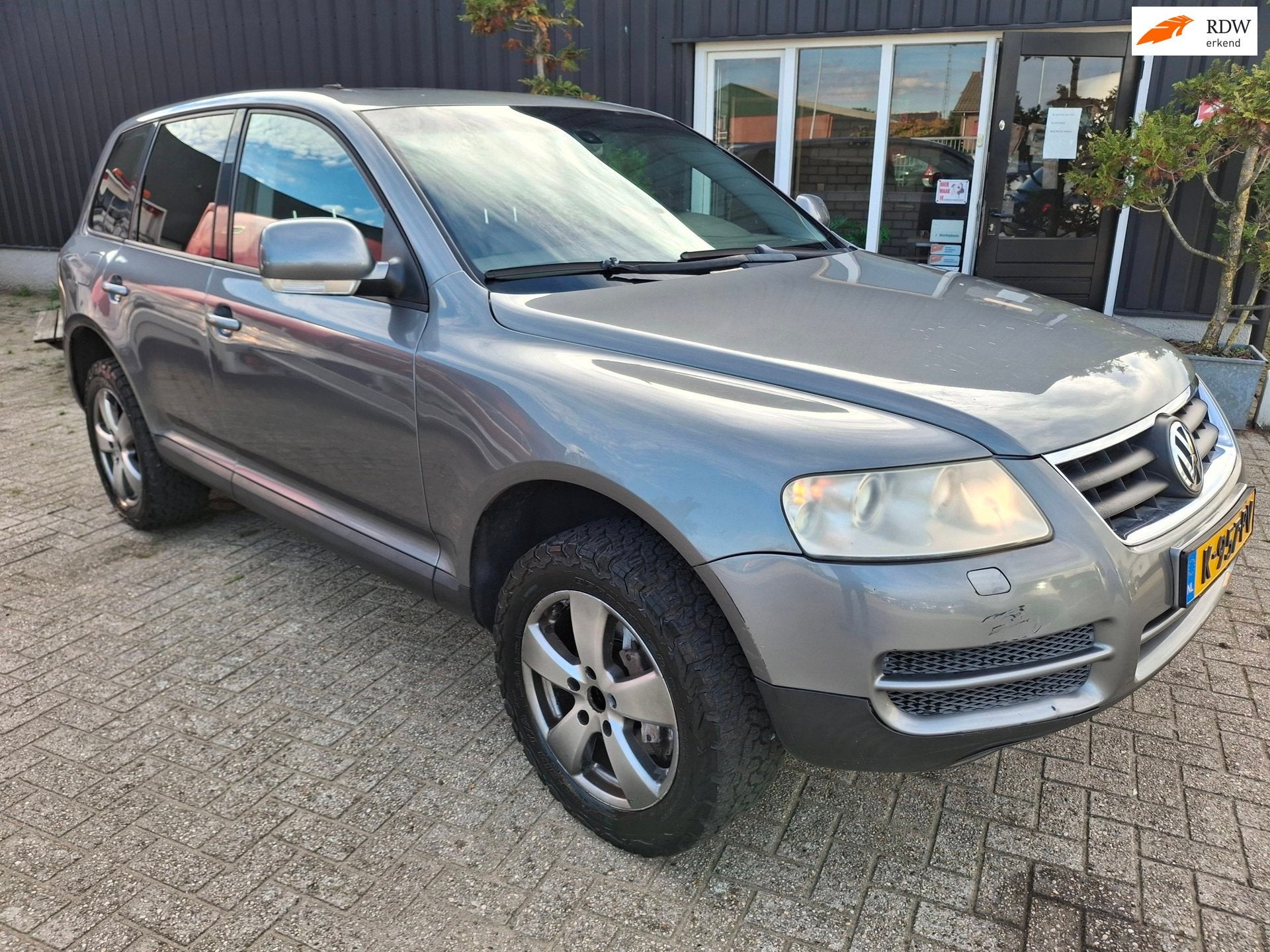 Volkswagen Touareg 3.2 V6, Automaat, Gebruikt, Zwart, 3189 cc