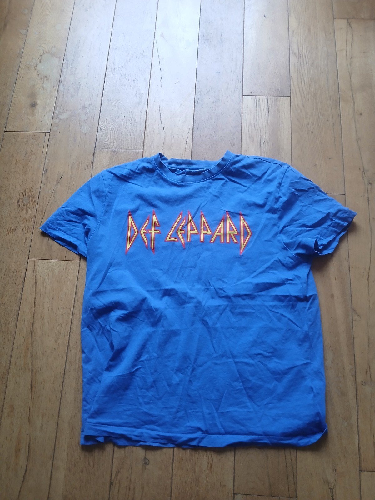 Def Leppard band-T-shirt  - maat L, Kleding | Heren, Maat 52/54 (L), Blauw, Ophalen of Verzenden, Zo goed als nieuw