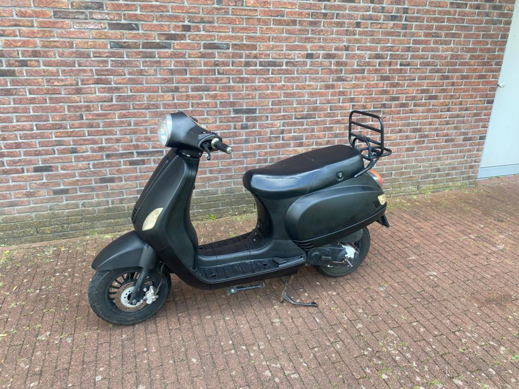Znen scooter, Ophalen of Verzenden, Gebruikt, Benzine, Overige merken