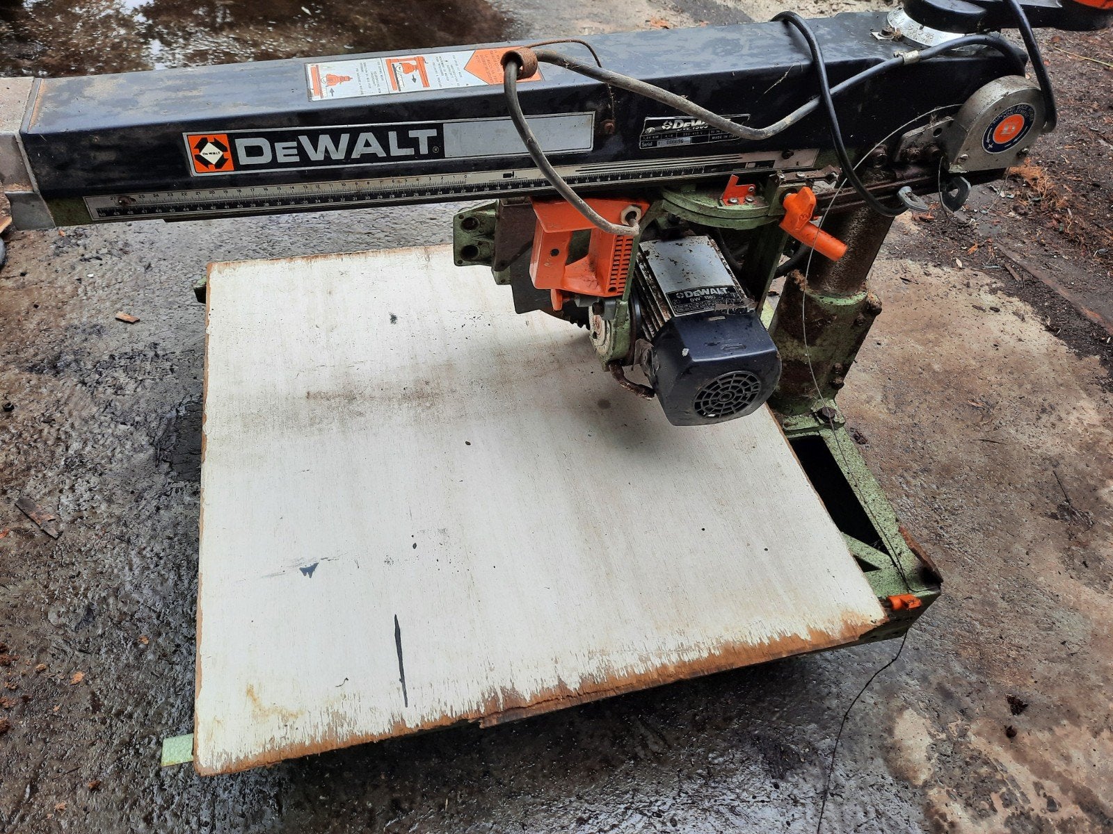 DeWalt DW 1503 Afkortzaag - 380V, Professioneel/Thuis, Gebruikt, DeWalt, 70 mm of meer, Ophalen of Verzenden