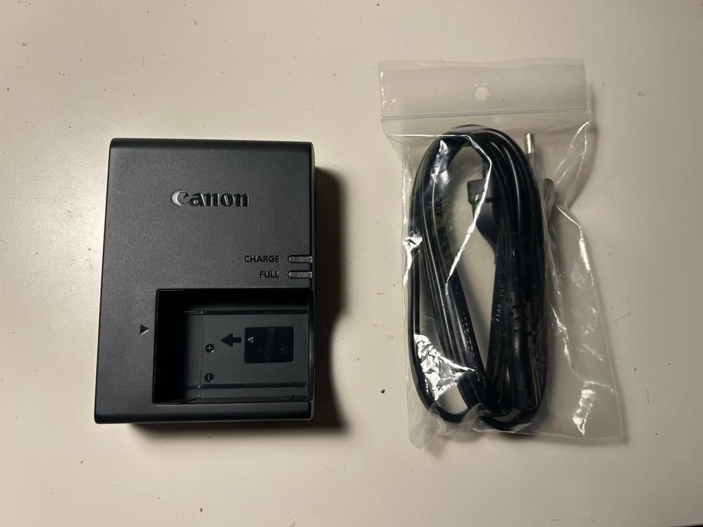 Canon LC-E17E Acculader Nieuw, Ophalen of Verzenden, Nieuw