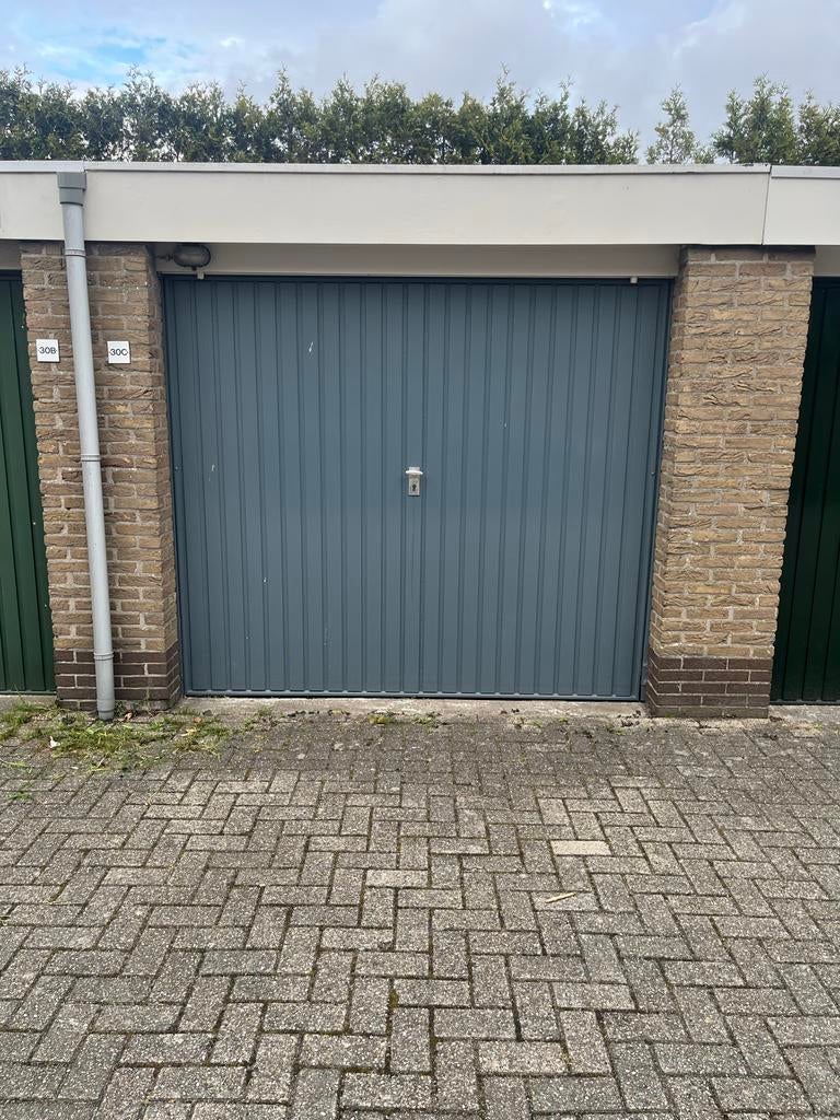 Garagebox met electra ca 18m2 te huur