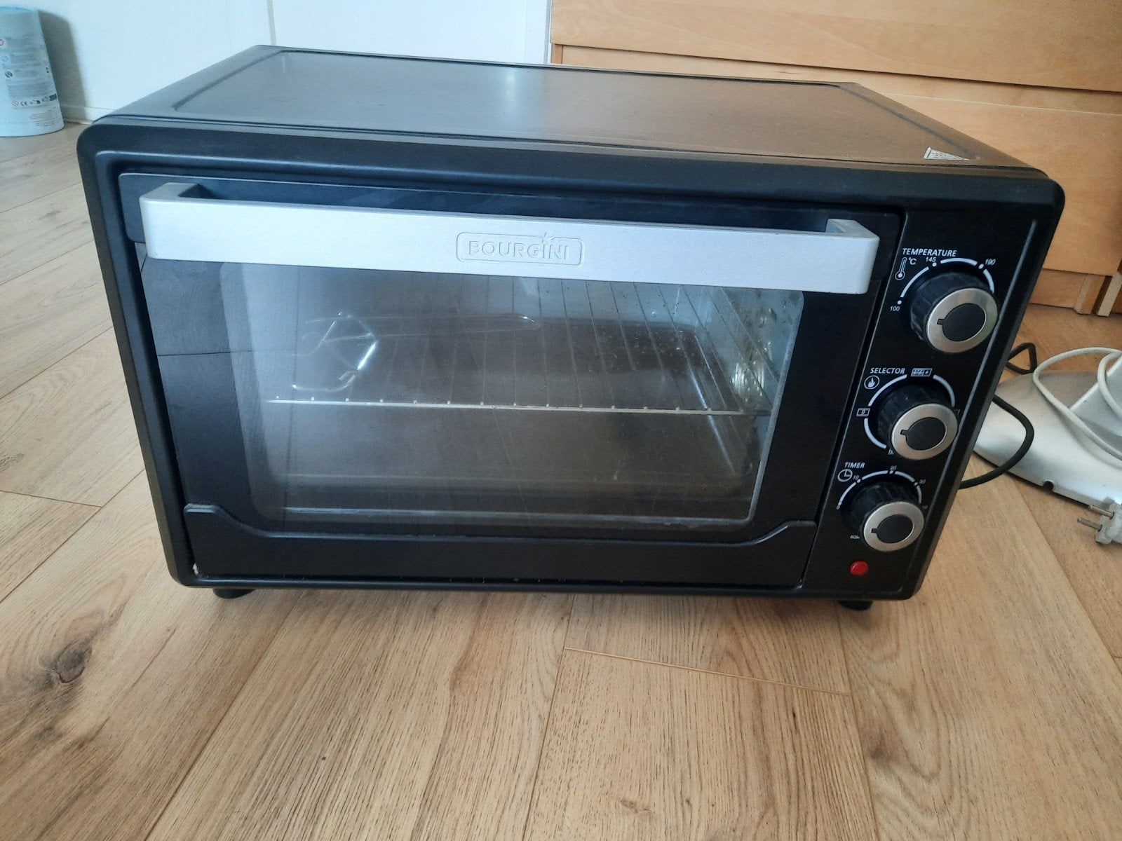 Bourgini oven met bakplaat en rooster, Ophalen, Zo goed als nieuw, Minder dan 45 cm