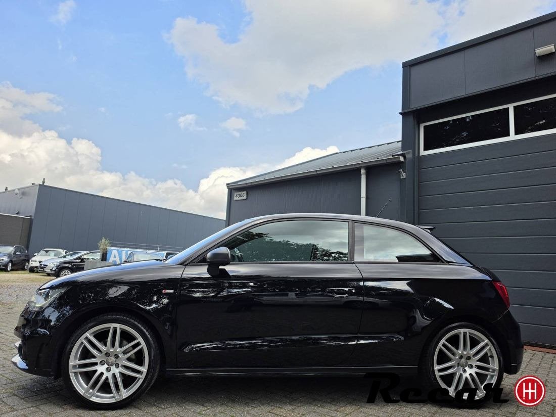 Audi A1 - 1.4 TFSI S edition/Aut/Navi/Xenon/185Pk/Mooi, Auto's, Euro 5, 4 cilinders, 1165 kg, 4 stoelen