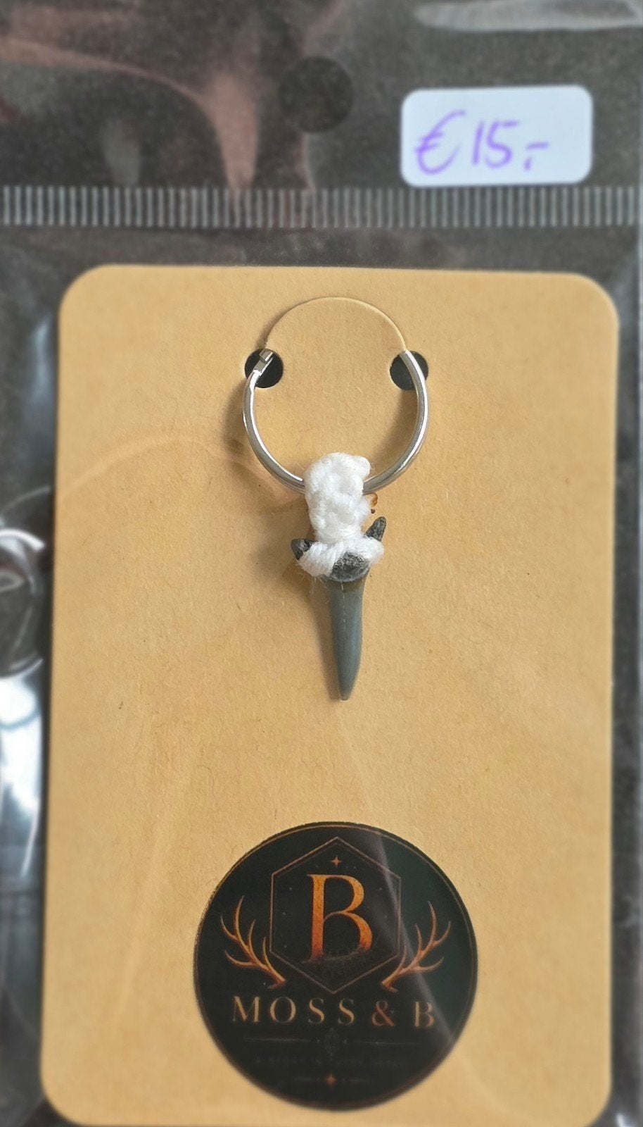 unieke sleutelhanger met fossiele haaientand, Ophalen of Verzenden, Nieuw, Dier of Natuur