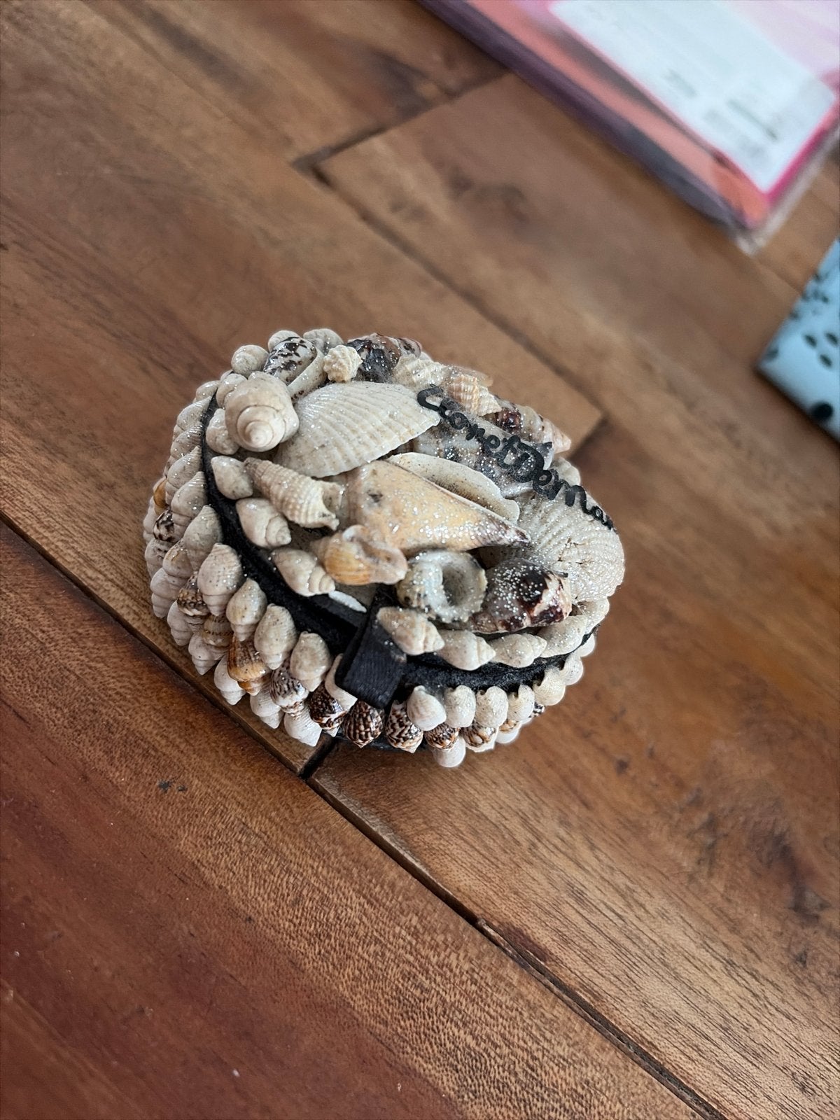 Decoratieve schelpen doosje - sieraden doosje, Ophalen of Verzenden, Gebruikt