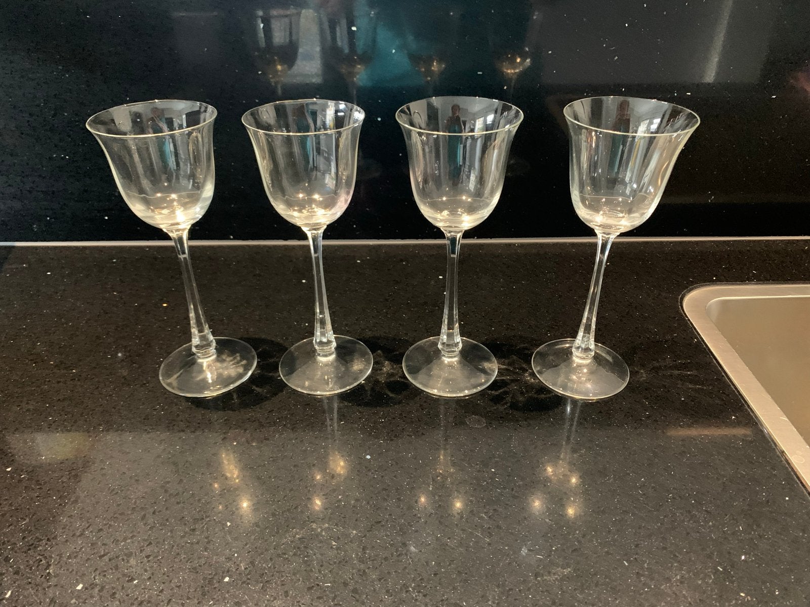Set van 4 Christinenhütte Cinderella rode wijnglazen, Antiek en Kunst, Antiek | Glas en Kristal, Verzenden