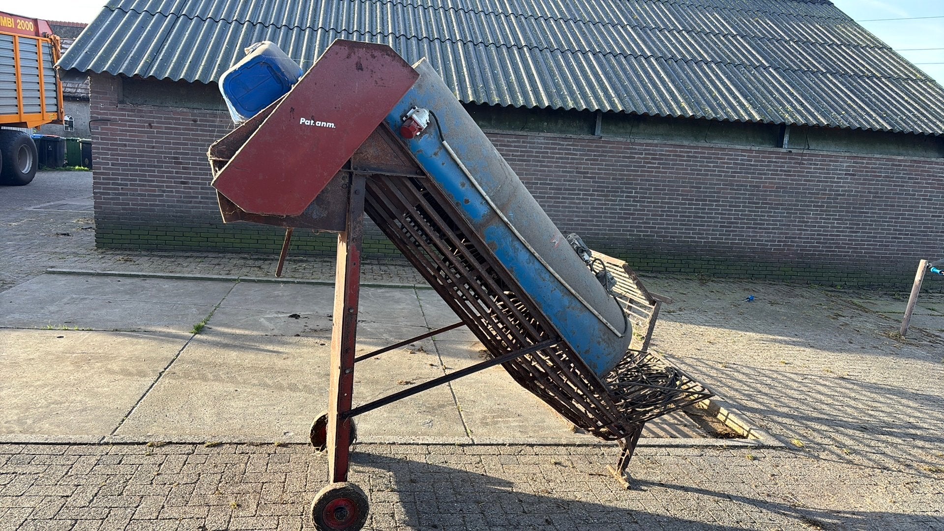 Bieten snijder, Ophalen, Voertechniek