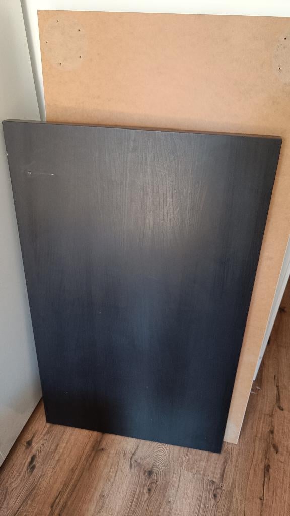 Ikea linnmon bureaublad zwart 1m, Ophalen, Gebruikt