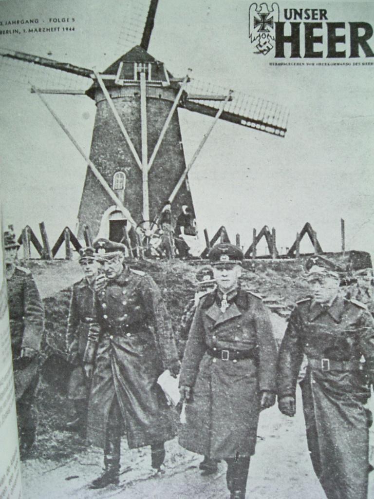 Walcheren onder vuur en water, 1939 - 1945., Ophalen of Verzenden, A. van Dijk, 20e eeuw of later, Gelezen