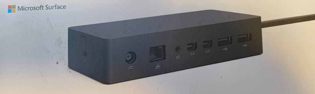 Microsoft Surface Pro Docking Station, Computers en Software, Dockingstations, Microsoft Surface Dock, Ophalen of Verzenden, Zo goed als nieuw