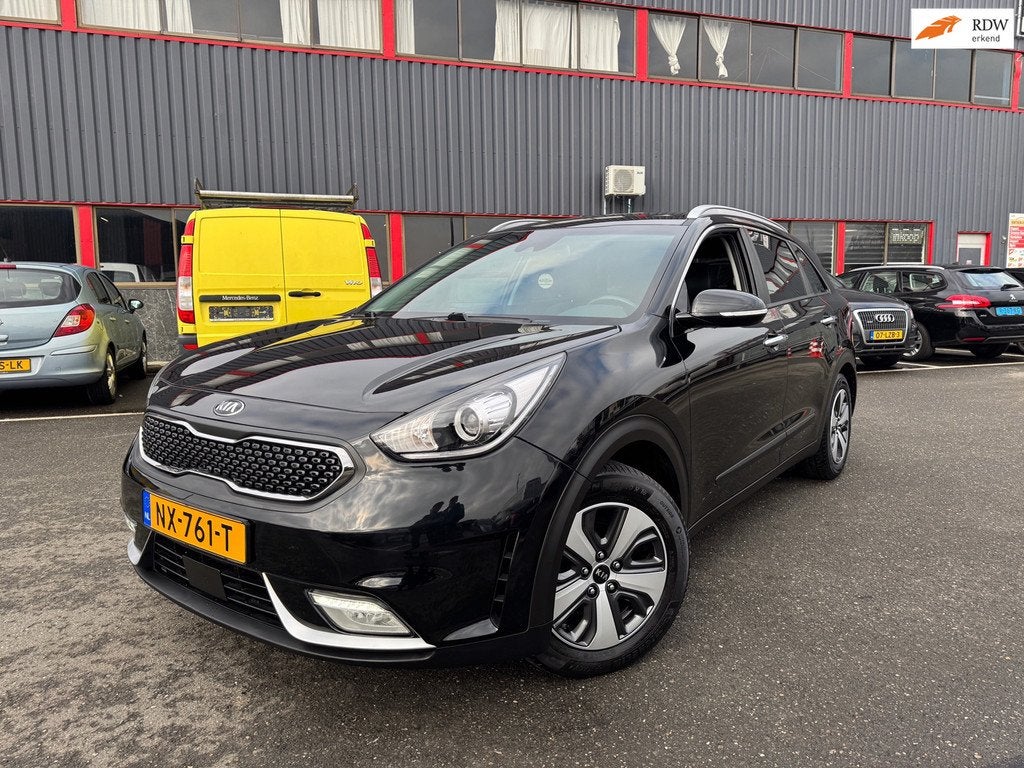 Kia Niro 1.6 GDi Hybrid First Edition / NAP / SP VLG /, Auto's, Kia, Euro 6, Leder en Stof, Zwart, Origineel Nederlands