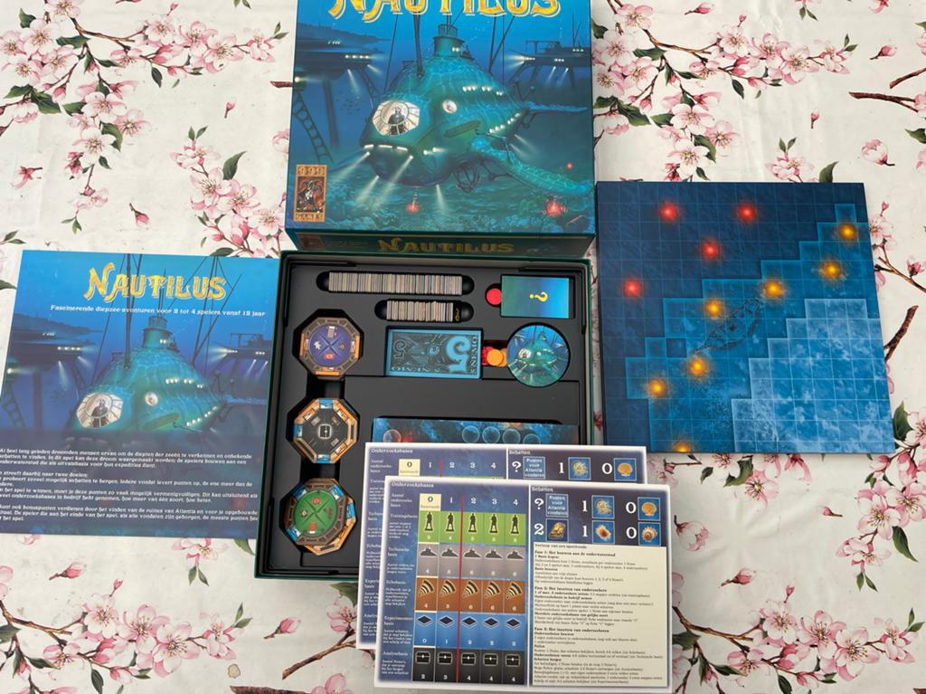 Nautilus Bordspel - Strategisch Avontuur onder Zee, Hobby en Vrije tijd, Gezelschapsspellen | Bordspellen, Drie of vier spelers