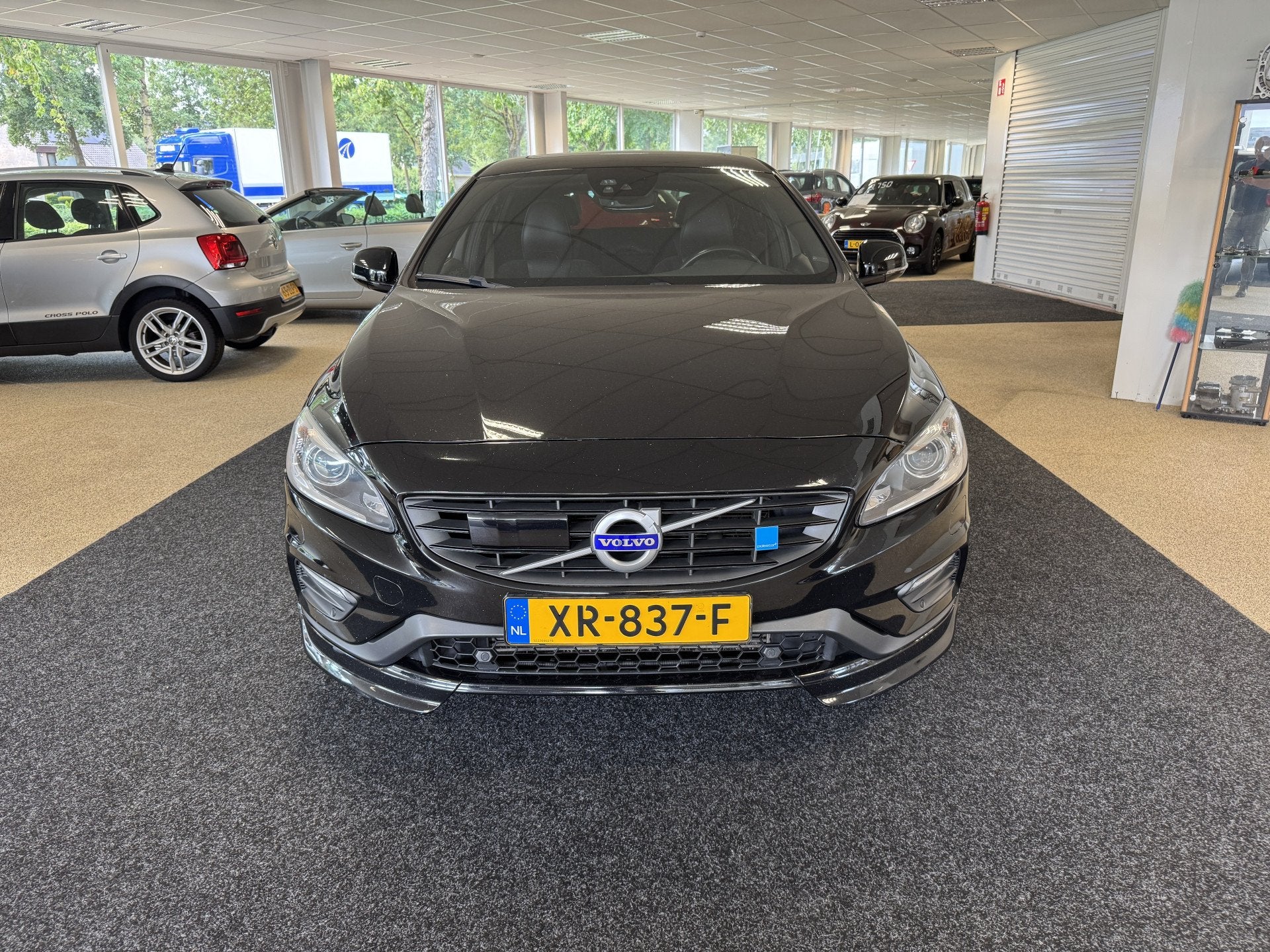 Volvo V60 2.0 T6 AWD Polestar Een kanon van een auto van een, Auto's, Dealer onderhouden, 1969 cc, Zwart, Sportstoelen