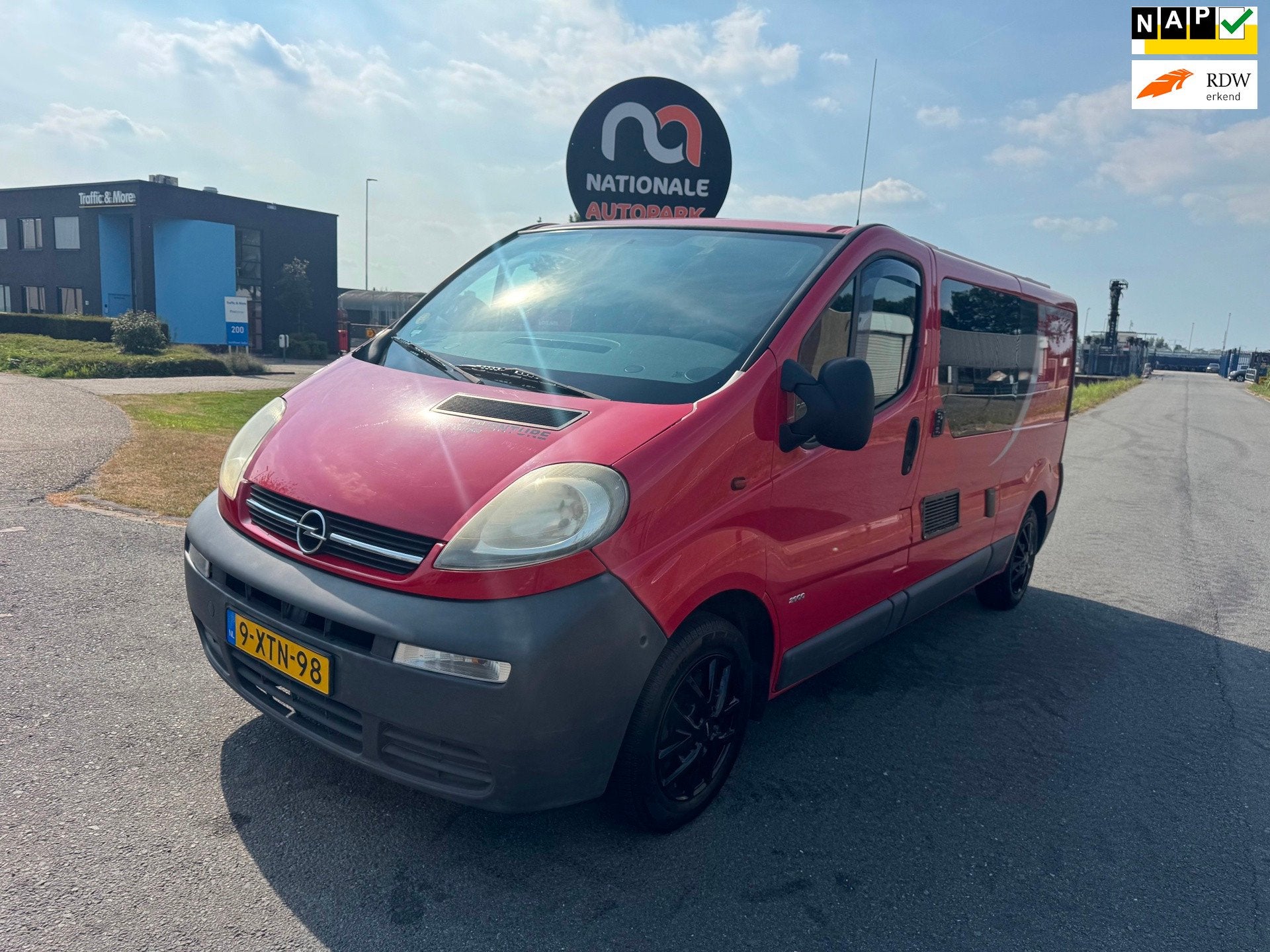 Opel Vivaro CAMPER | 1.9 DI | 2005 | RIJDT SUPER | VEEL ONDE, Overige merken, Buscamper of Camperbus, Bedrijf, 5 tot 6 meter