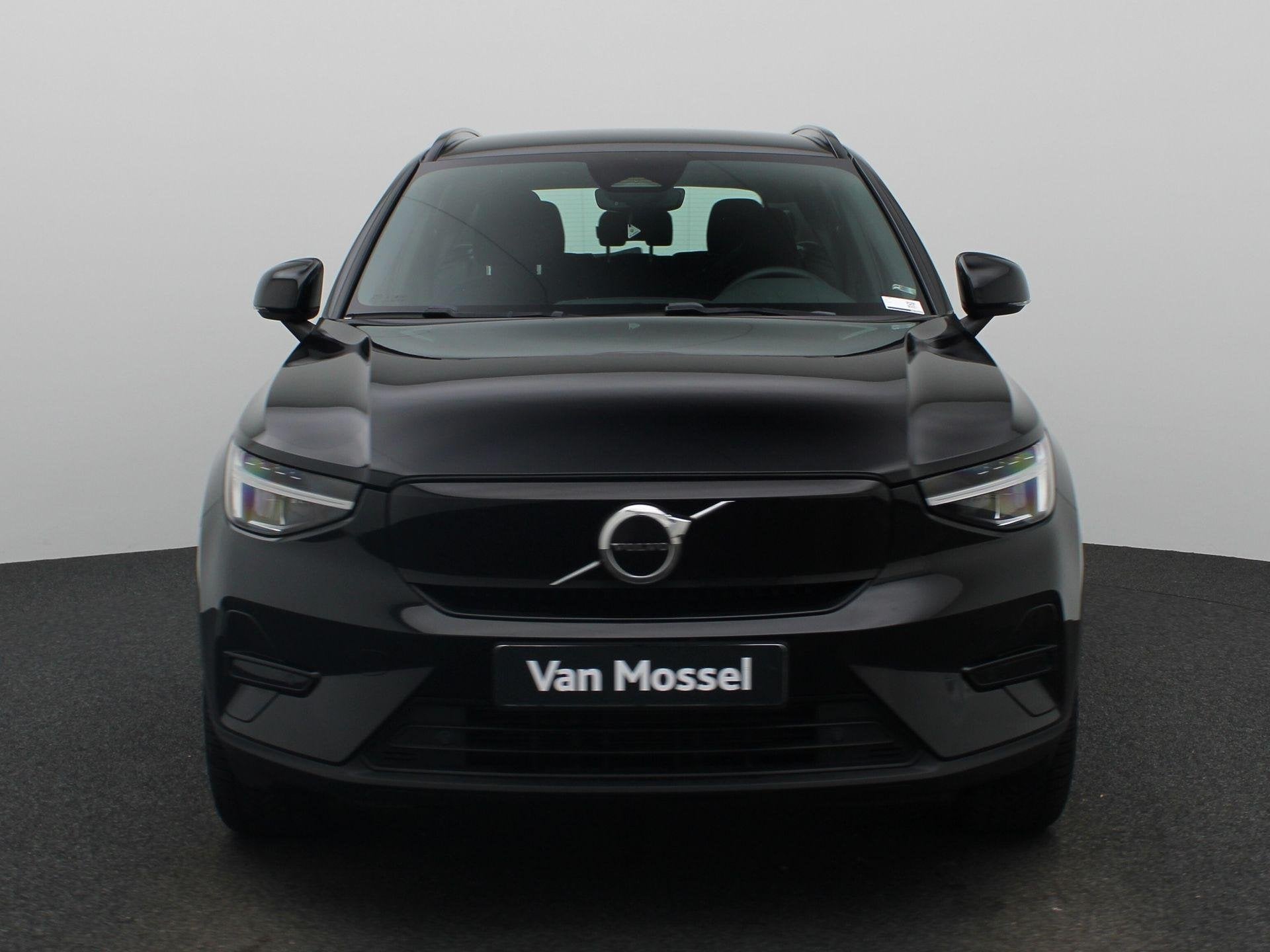Volvo XC40 Recharge Core | Camera | Navigatie | Climate Cont, Auto's, 12 maanden, Stof, Gebruikt, Zwart