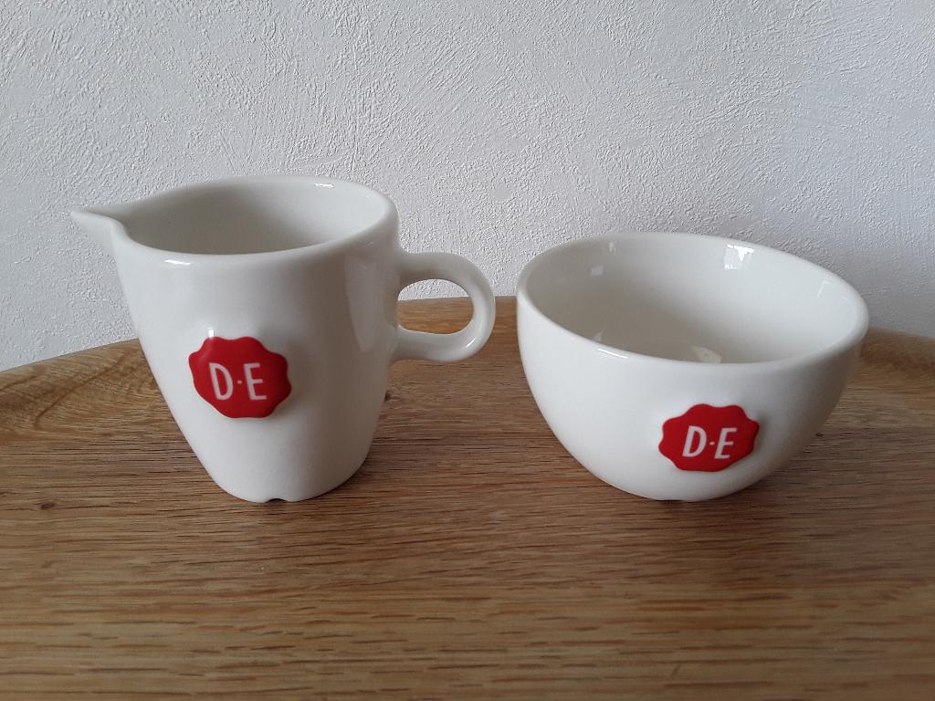 D.E. suikerpot en melkkannetje, Huis en Inrichting, Keuken | Servies, Overige typen, Ophalen of Verzenden, Zo goed als nieuw, Overige stijlen