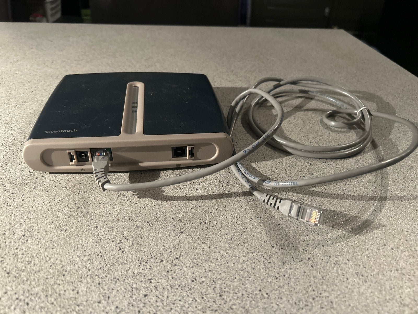 Speedtouch Router met modem - Goede staat., Ophalen of Verzenden, Zo goed als nieuw, Router met modem
