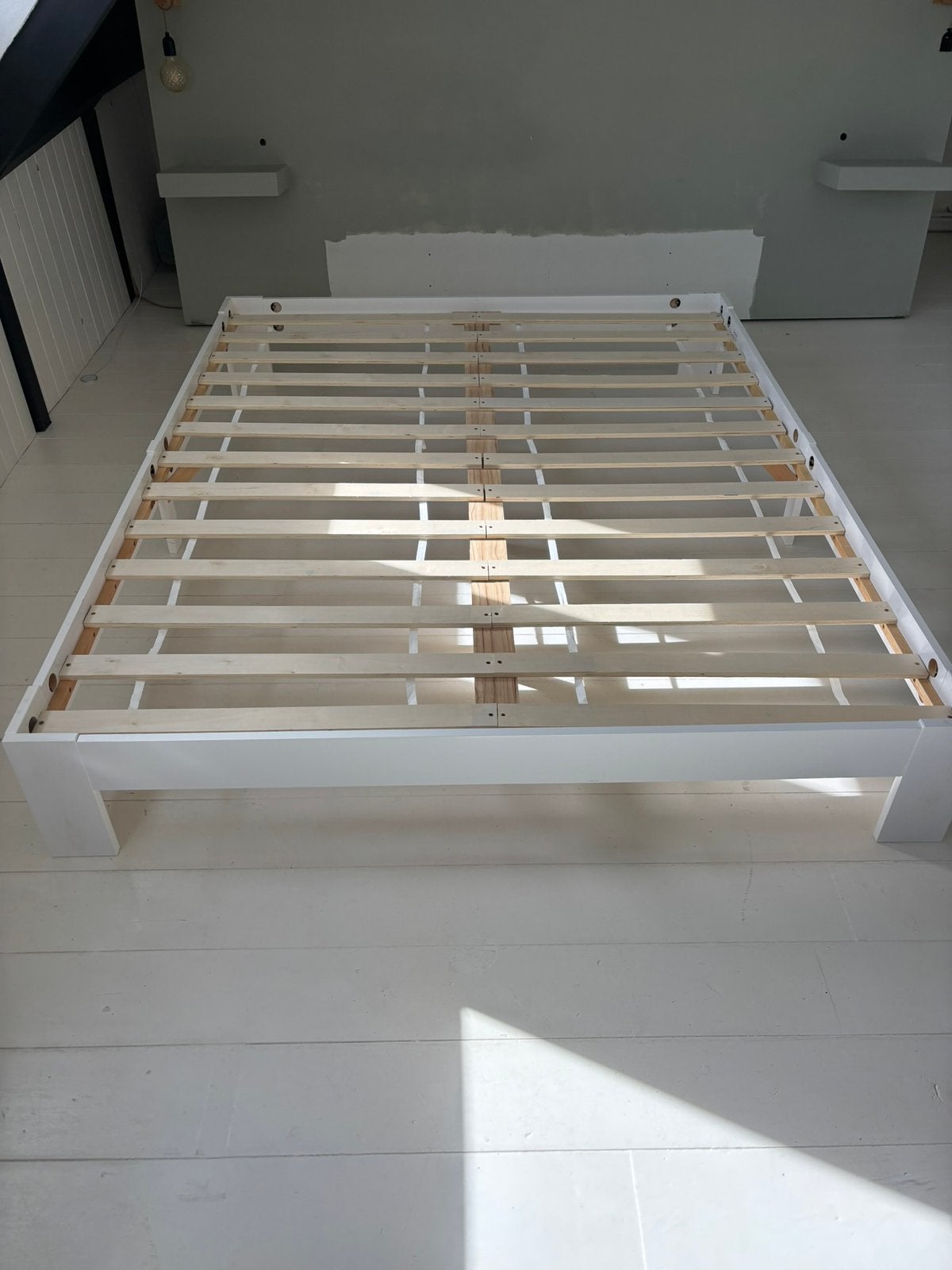 Leuk bed! 160x200cm, Ophalen, Gebruikt, Wit, Twijfelaar