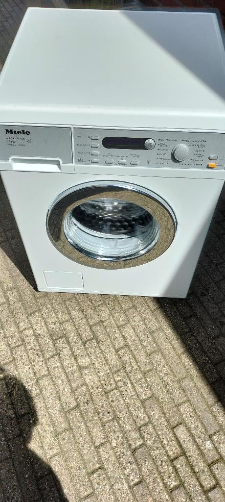 Miele wasmachine, Ophalen, 1200 tot 1600 toeren, Gebruikt, 8 tot 10 kg