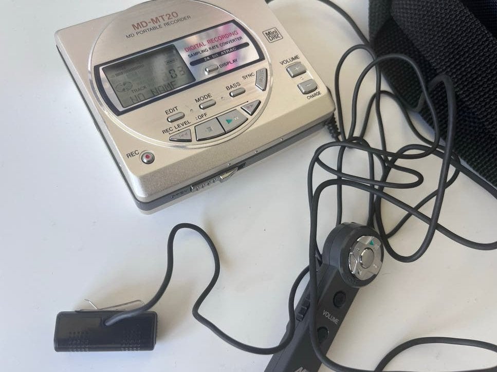 Sharp MD-MT20 Minidisc Recorder met microfoon en remote, Ophalen of Verzenden, Minidisc-recorder