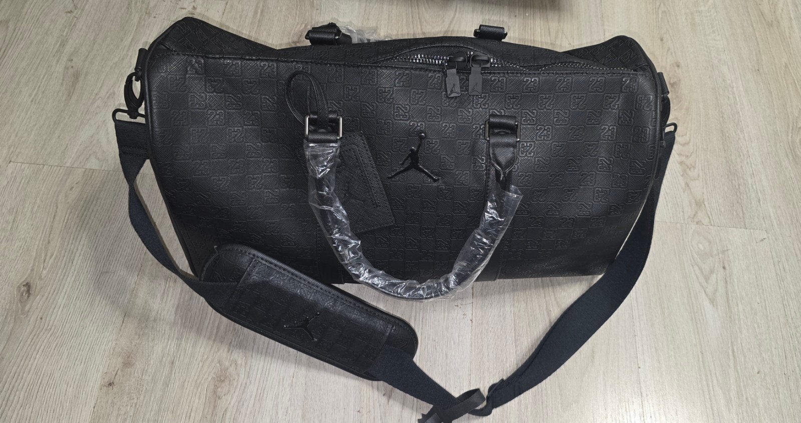 AIR JORDAN REISTAS ALL BLACK NIEUW, Ophalen of Verzenden, Nieuw