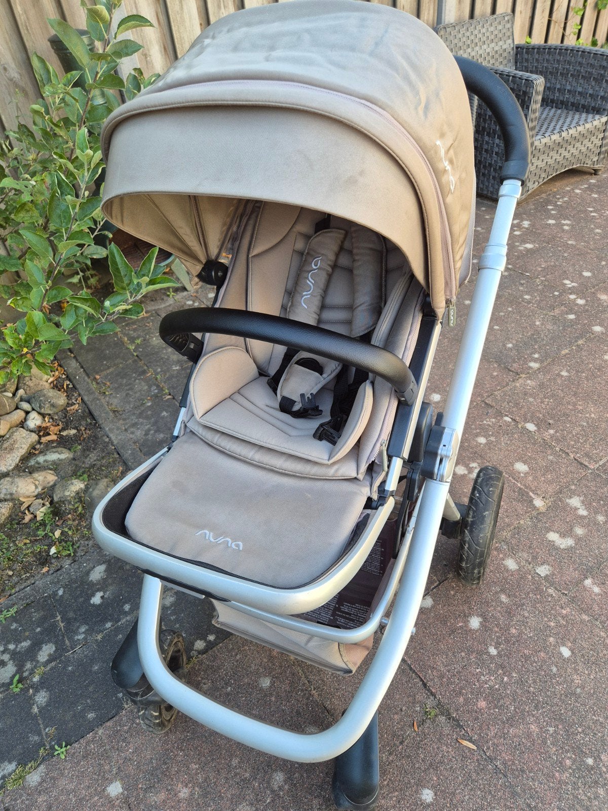 Nuna ivvi savi kinderwagen, Ophalen, Gebruikt, Overige merken
