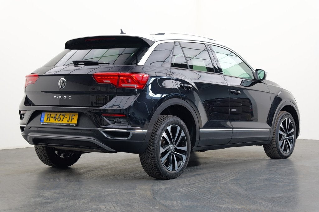 Volkswagen T-Roc 1.5 TSI Sport | Automaat | Digitaal dashboa, Stof, 4 cilinders, Bedrijf, SUV of Terreinwagen
