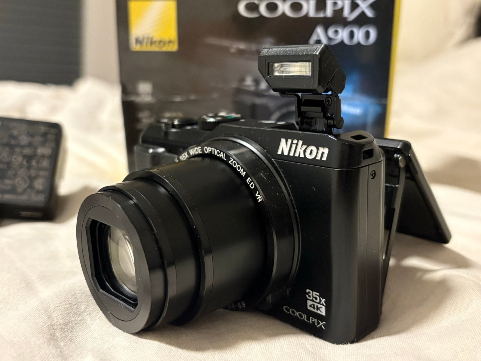 Nikon Coolpix A900 -, Ophalen, Beeldstabilisatie, Zo goed als nieuw, Compactcamera