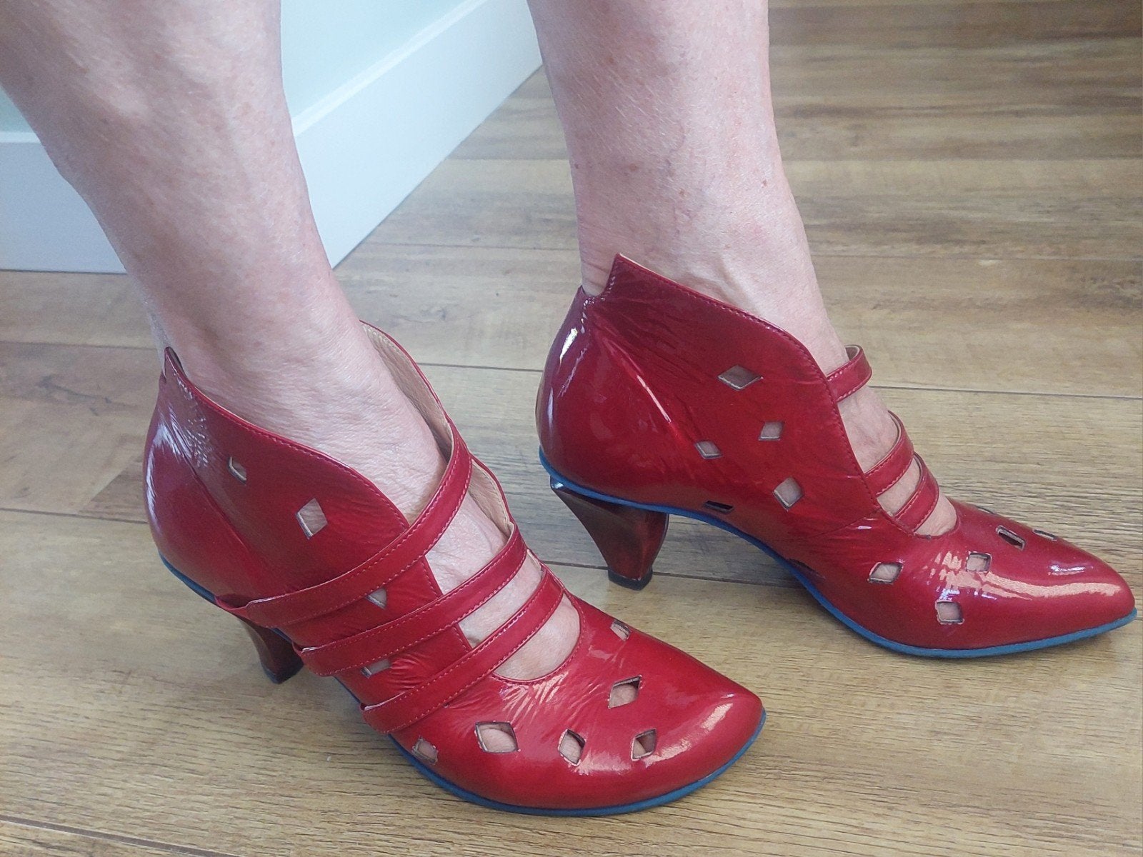 Lisa Tucci rode lak pumps - zo goed als nieuw maat 38, Pumps, Zo goed als nieuw, Rood, Lisa Tucci