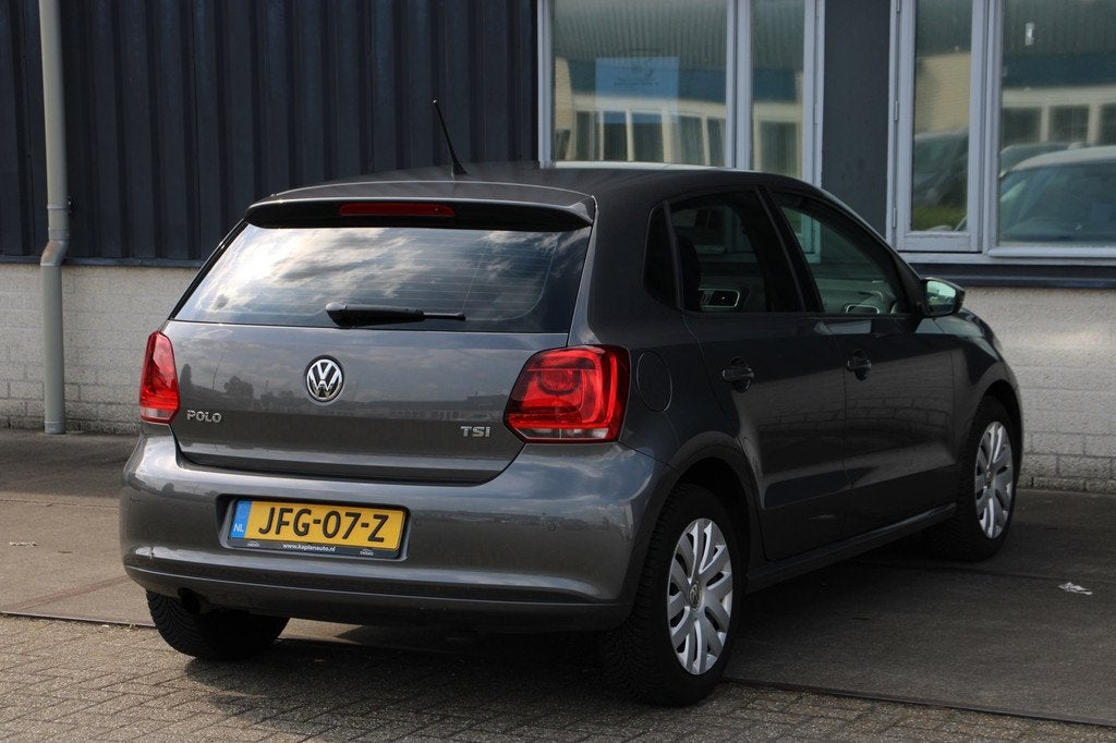 Volkswagen POLO 1.2 TSI Comfortline Cruise Stoelverw PDC BT, Auto's, Volkswagen, Voorwielaandrijving, Euro 5, Gebruikt, Zwart