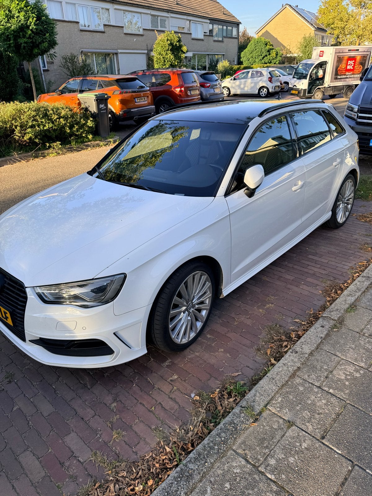 Audi A3 1.4 Tfsi 204pk E-tron Phev S Tronic 2015 Wit, Auto's, Zwart, 4 cilinders, Wit, Hybride Elektrisch/Benzine