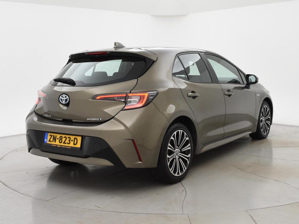 Toyota Corolla 1.8 HYBRID FIRST EDITION *BTW* + ADAPTIVE CRU, Auto's, Toyota, Gebruikt, 4 cilinders, Corolla, 122 pk