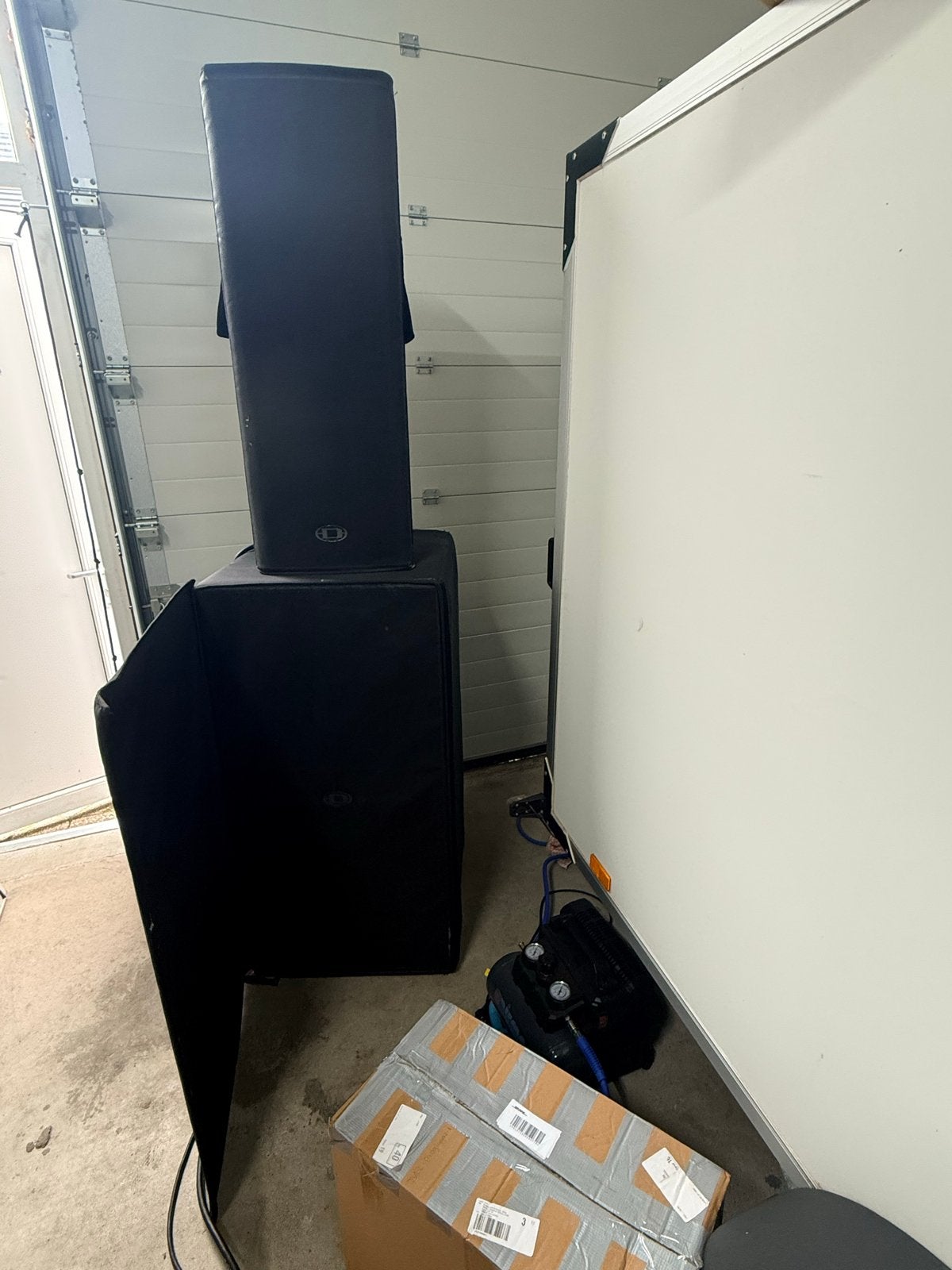 Dynacord VL212 met Sub28 en beschermhoezen, Muziek en Instrumenten, Ophalen, Gebruikt