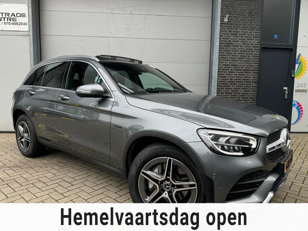 Mercedes-Benz GLC-klasse 300e 4MATIC Premium [Pano | Camera, Automaat, Gebruikt, 4 cilinders, 2000 kg